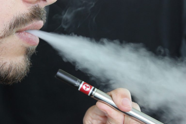 Comment choisir l’e.-liquide adapté à son e-cigarette ?