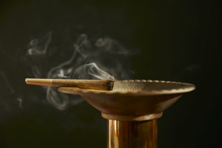 Quelles sont les meilleures feuilles pour rouler un joint ?
